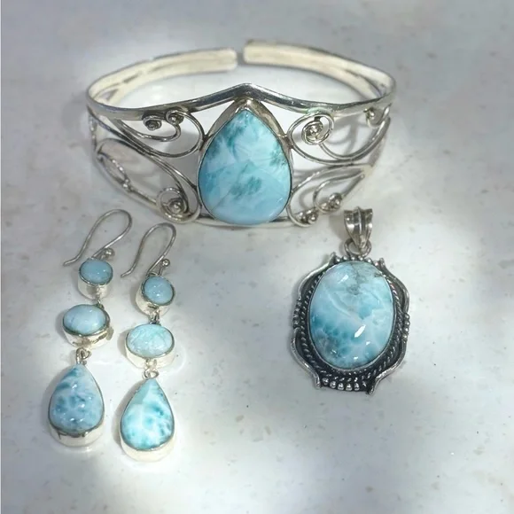 🩵 SOLD 🩵 - Picture 2 of 8